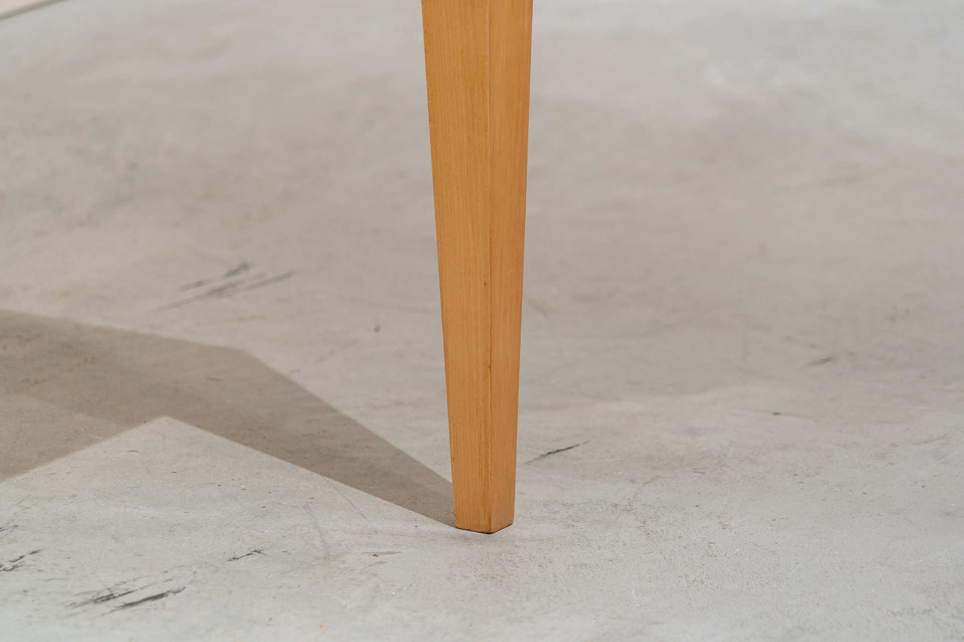 Mesa consola de madera dorada, España c. 1980
